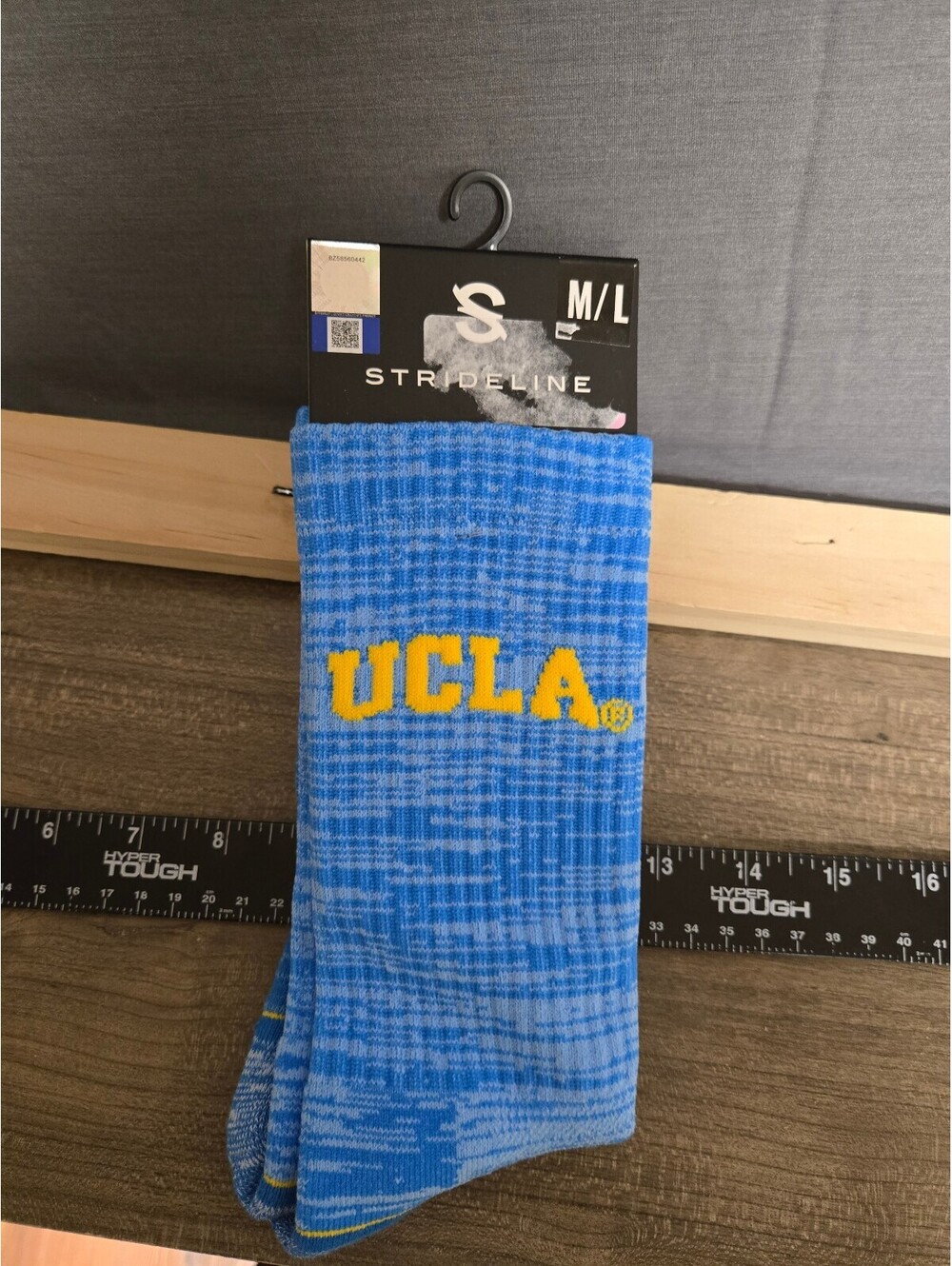 Strideline UCLA Crew Socks Blue M L